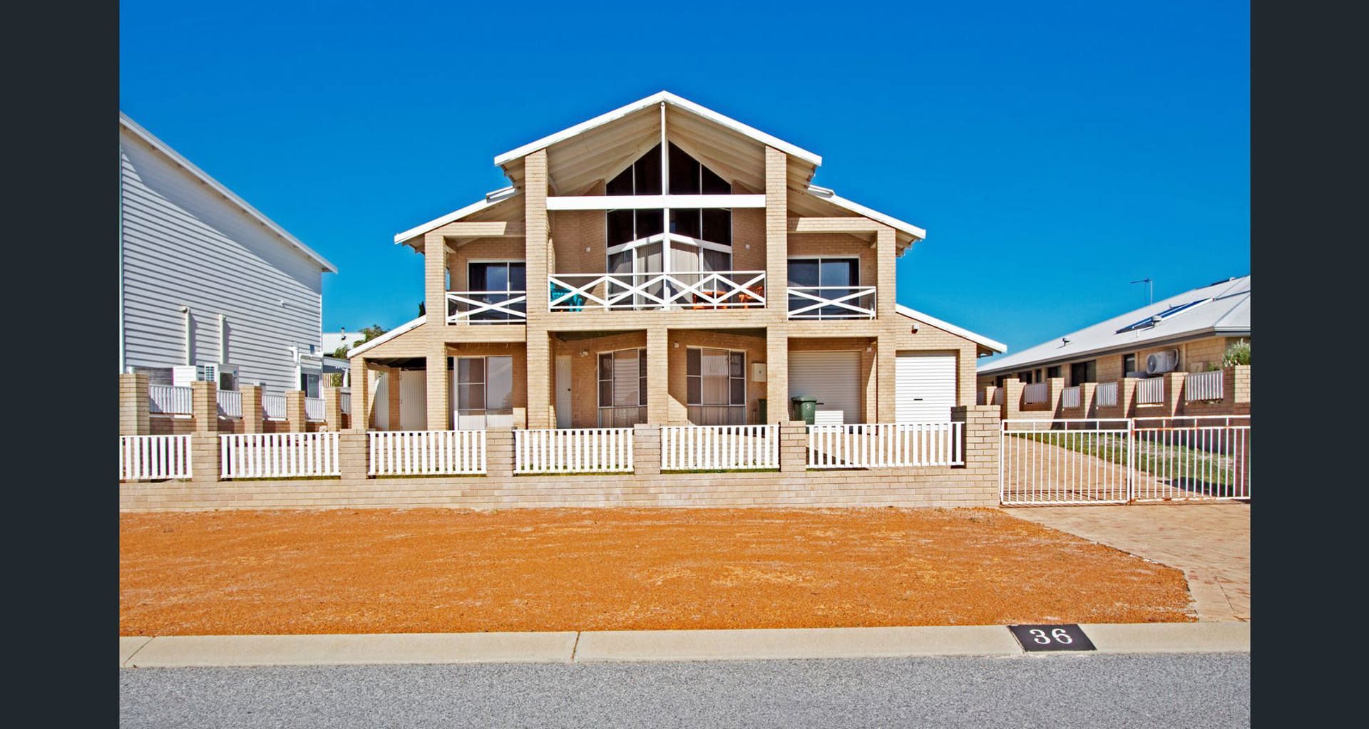 4 bedrooms House in 36 Casurina Crescent JURIEN BAY WA, 6516