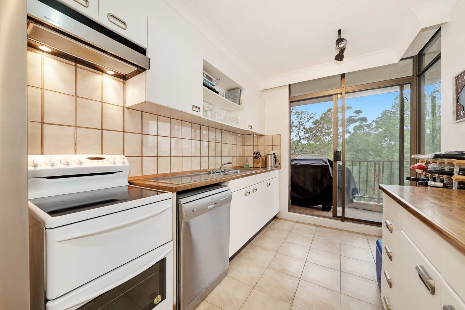 2B/3 Jersey Road, Artarmon NSW 2064, Image 2