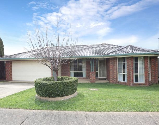 28 Shiraz Drive, Waurn Ponds VIC 3216