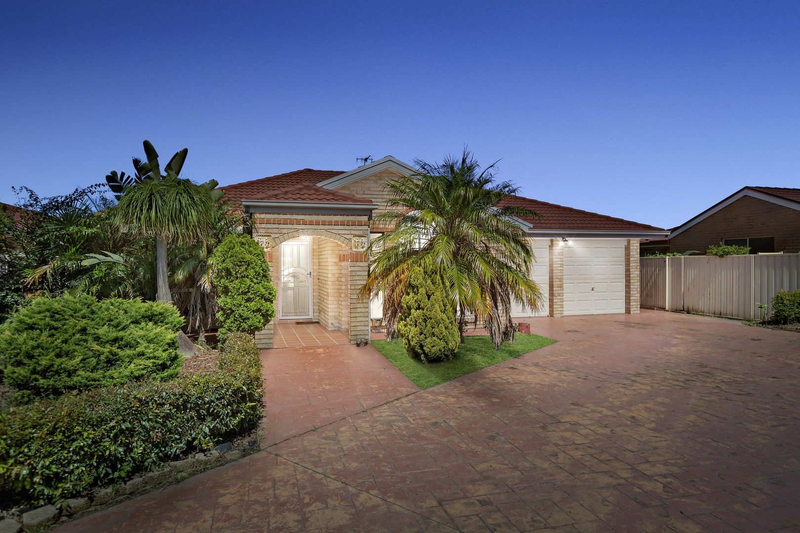 8 Tuscan Place, Blue Haven NSW 2262, Image 0