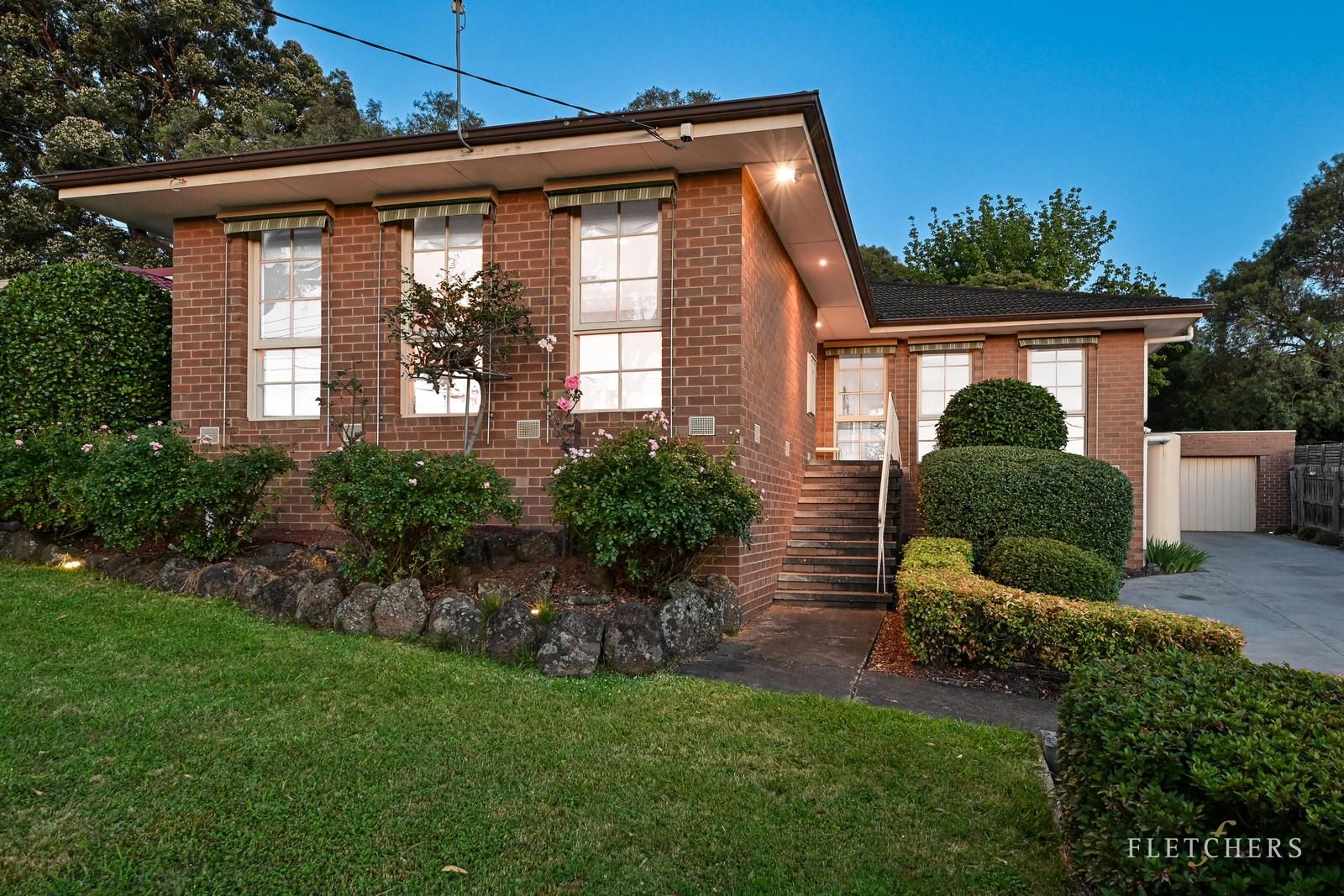 4 bedrooms House in 62 Daffodil Road BORONIA VIC, 3155