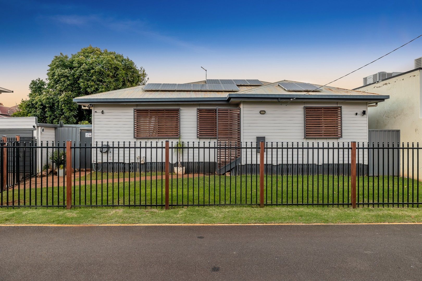 3 bedrooms House in 12 Frederick Street EAST TOOWOOMBA QLD, 4350