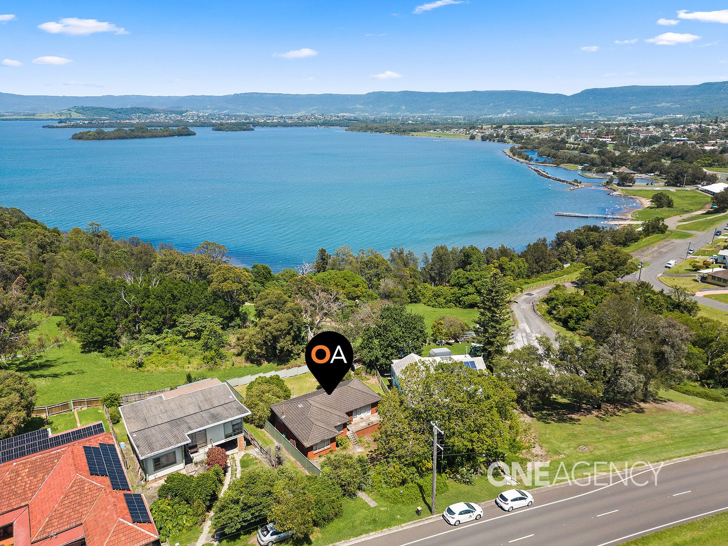 161 Northcliffe Drive, Lake Heights NSW 2502, Image 1