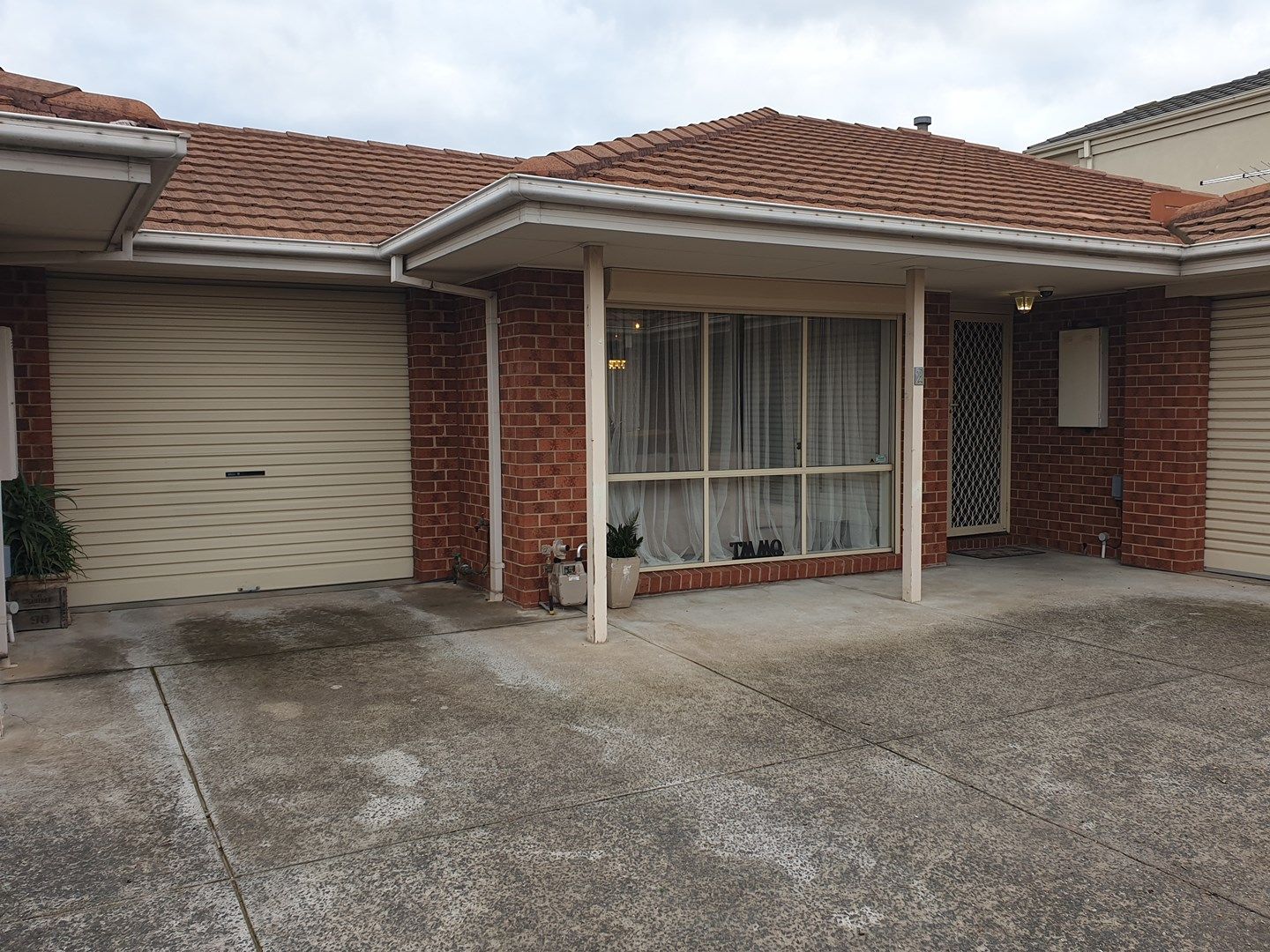 3 bedrooms Apartment / Unit / Flat in 2/39 Canning Street AVONDALE HEIGHTS VIC, 3034