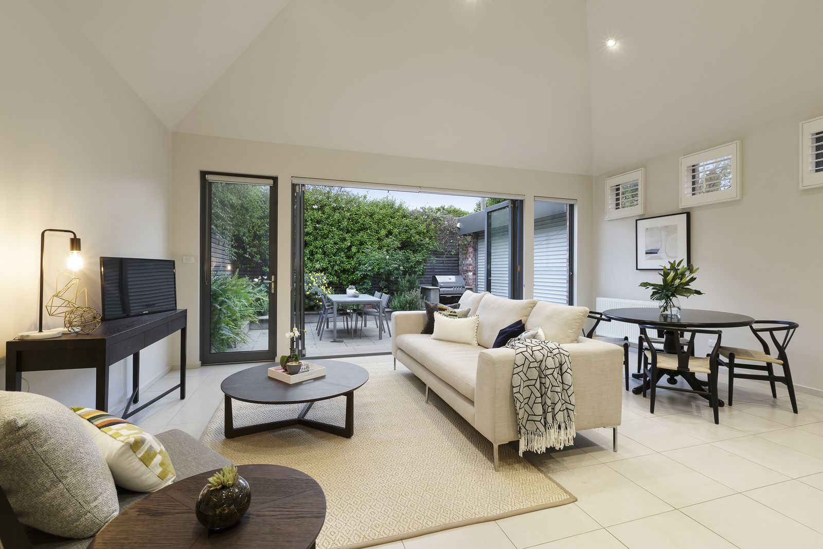 2 Densham Road, Armadale VIC 3143, Image 0