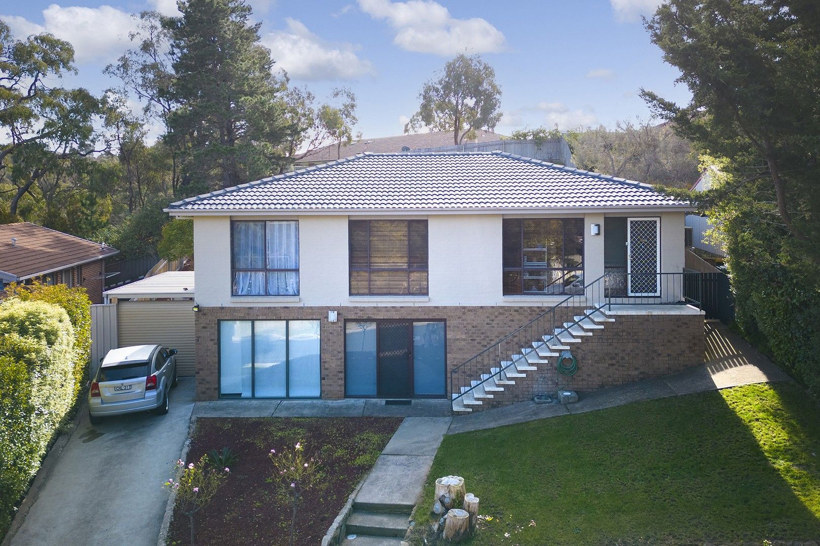 4 bedrooms House in 8 Doyle Place KARABAR NSW, 2620