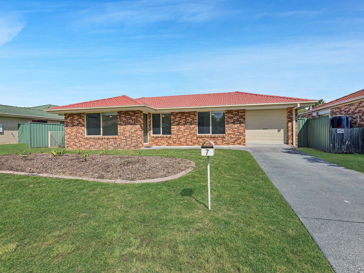 3 bedrooms House in 7 Colonial Crt RACEVIEW QLD, 4305