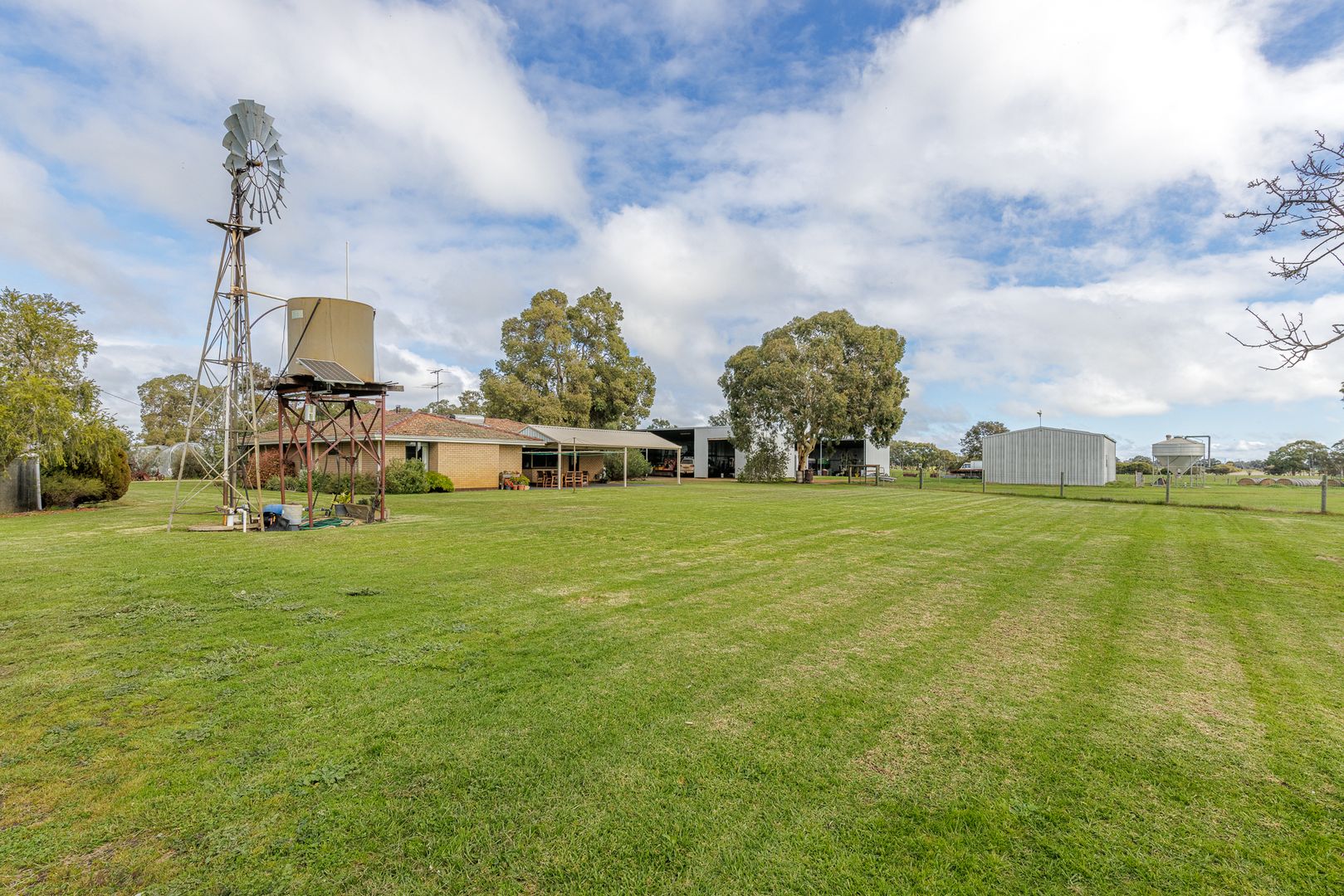 877 Mayfield Road, Waroona WA 6215, Image 2