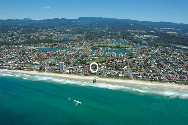 10/1370 Gold Coast Highway, Palm Beach QLD 4221, Image 2