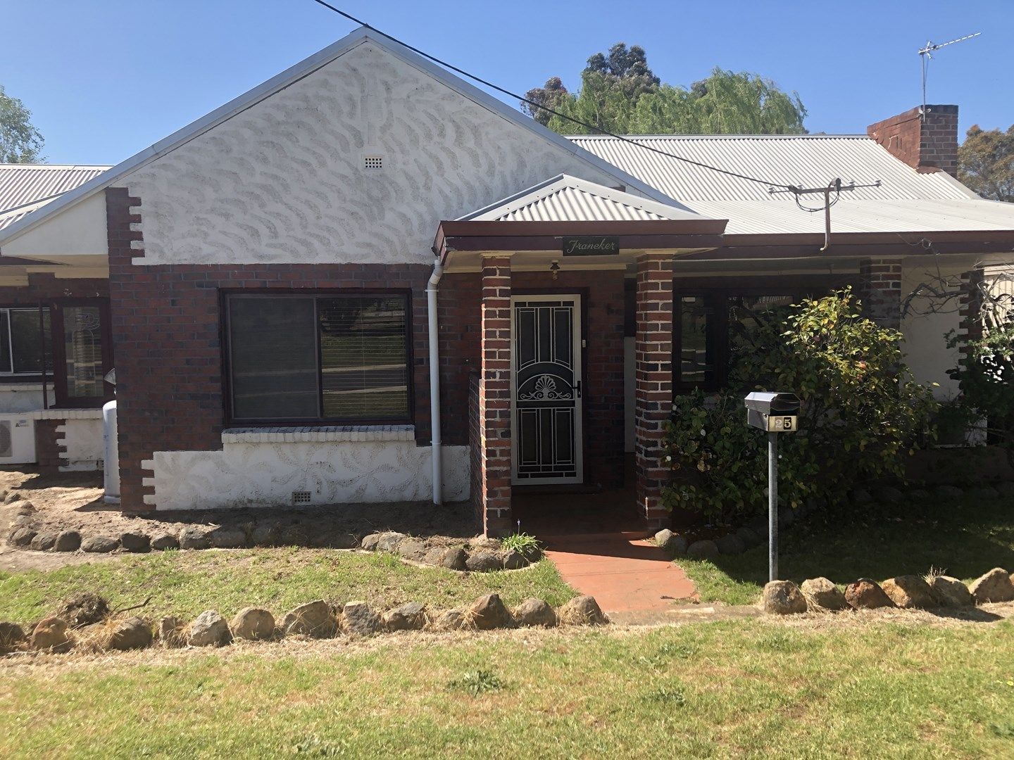 25 Gordon Street, Kojonup WA 6395 Domain