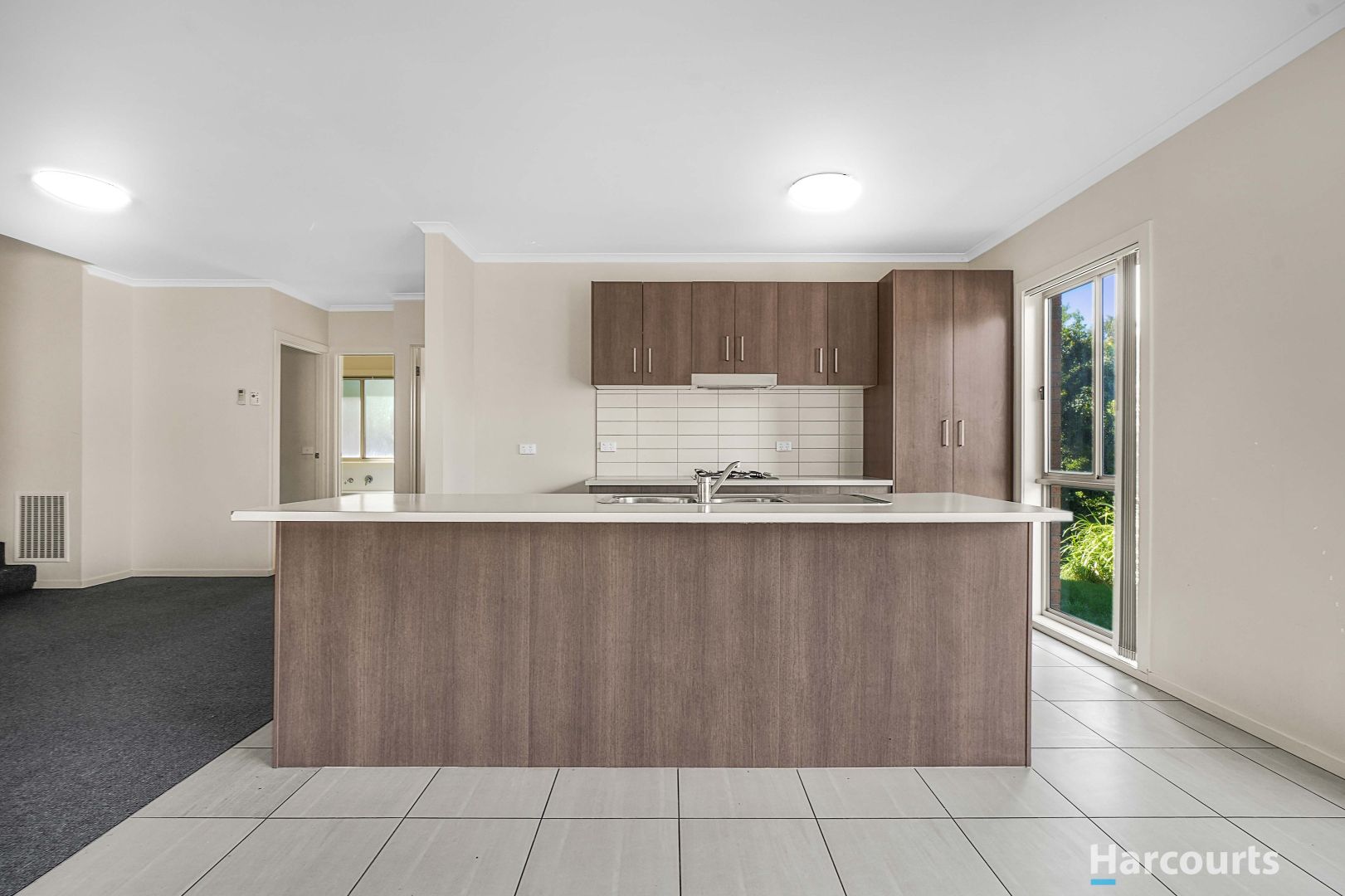 20 Botham Crescent, Pakenham VIC 3810, Image 2