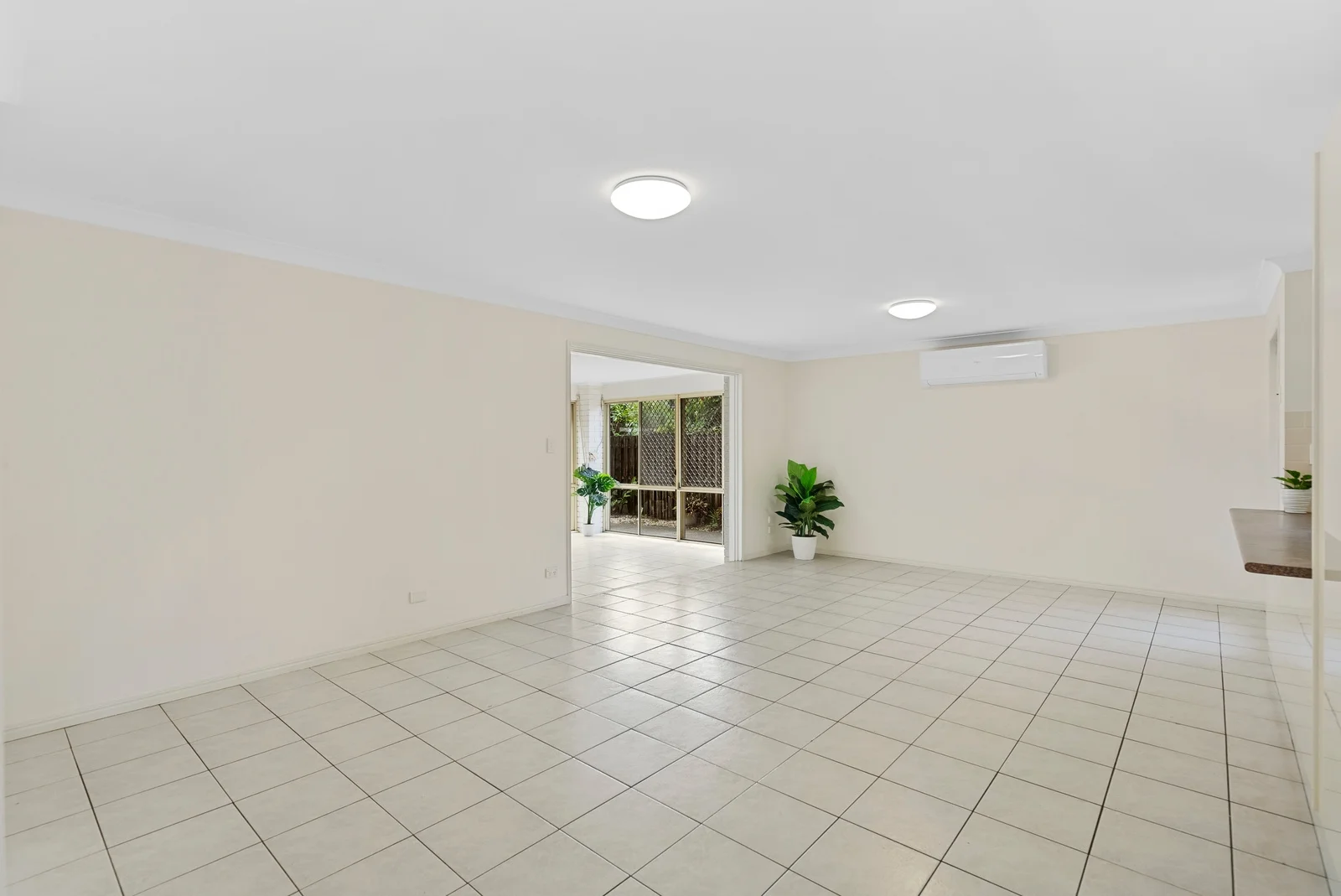 Additional image 9 of 10 Hydrilla Court, Elanora QLD 4221
