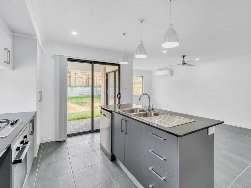 4 bedrooms House in 1/14 Ashton Avenue REDBANK QLD, 4301