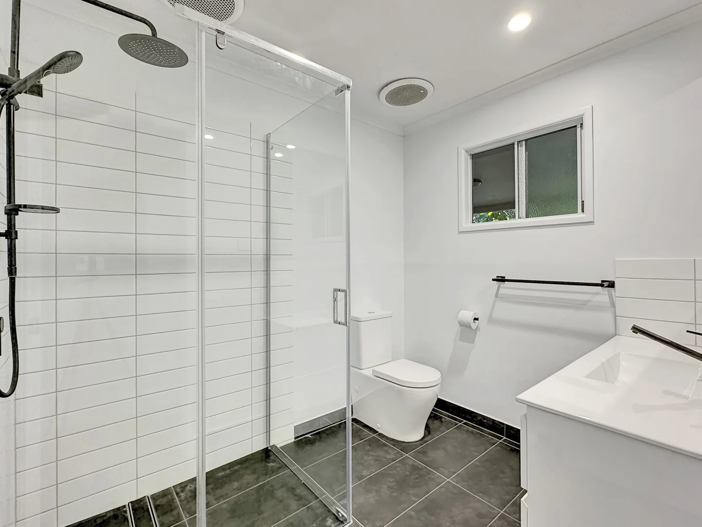 Additional image 6 of 5 Coleton Ct, Nelly Bay QLD 4819