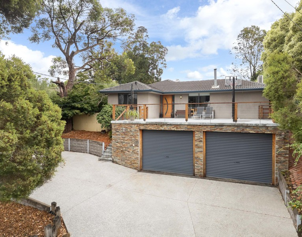 9 Cumberland Crescent, Chirnside Park VIC 3116