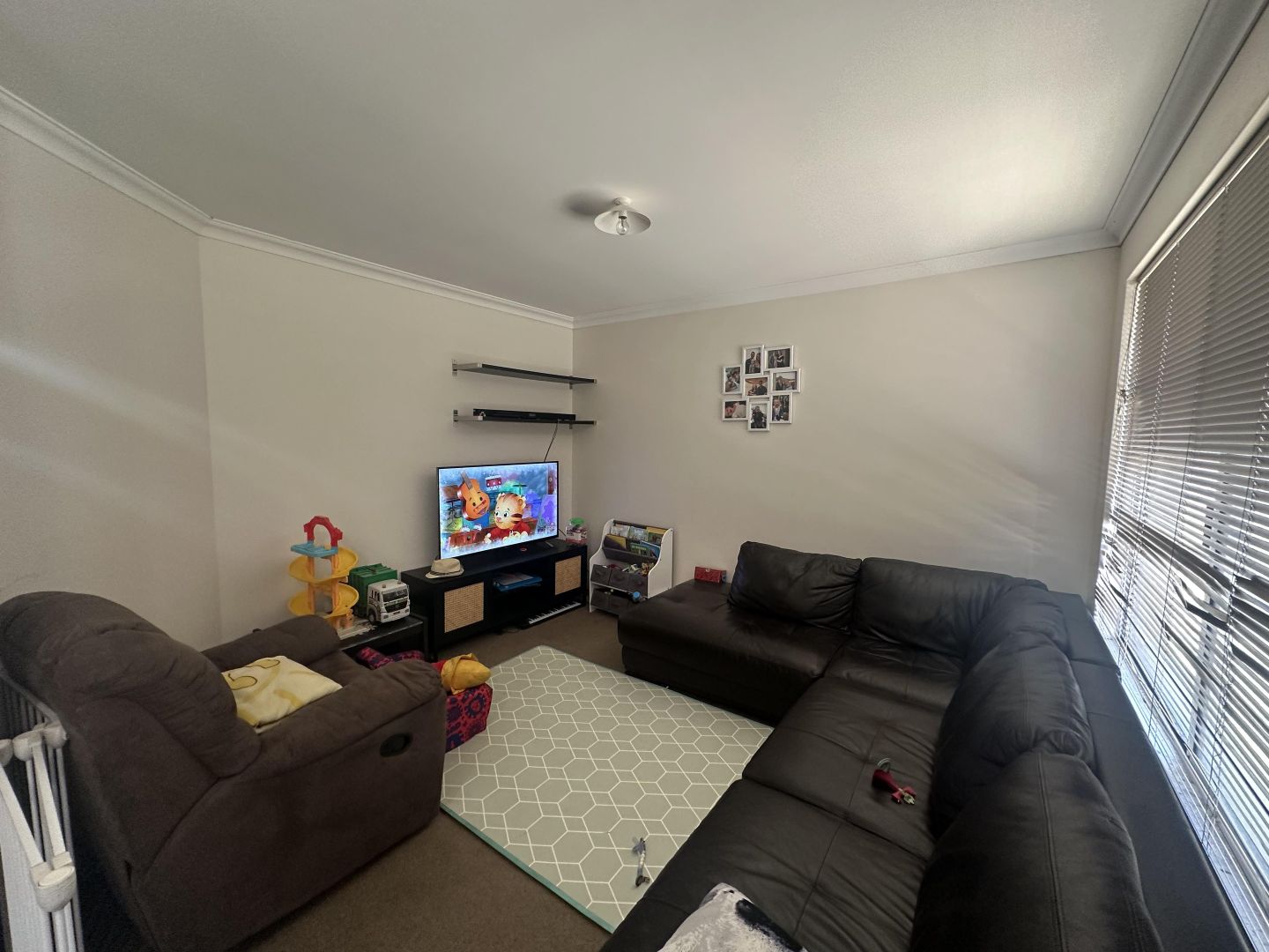 A/2 Claughton Way, Glen Iris WA 6230, Image 2