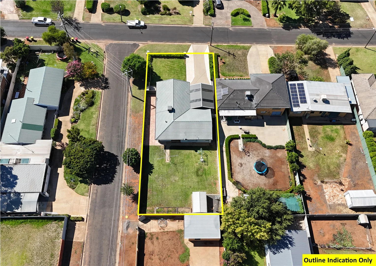 Additional image 21 of 18 Ross Crescent, Griffith NSW 2680