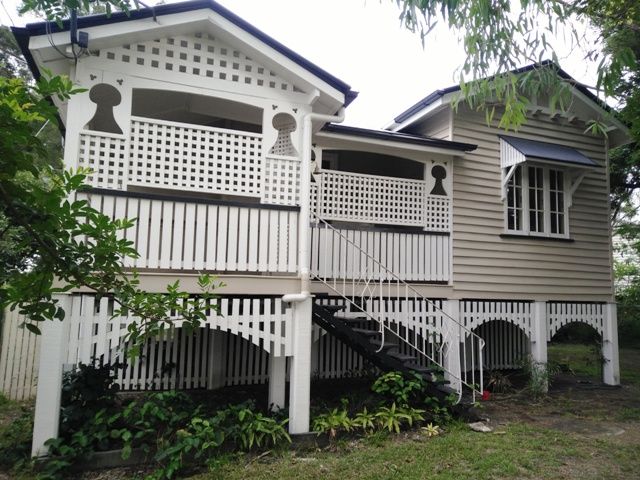 2 bedrooms House in 130 Appel Street GRACEVILLE QLD, 4075
