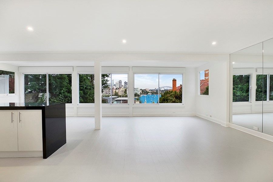 3 bedrooms Apartment / Unit / Flat in 1/3 Yarranabbe Road DARLING POINT NSW, 2027