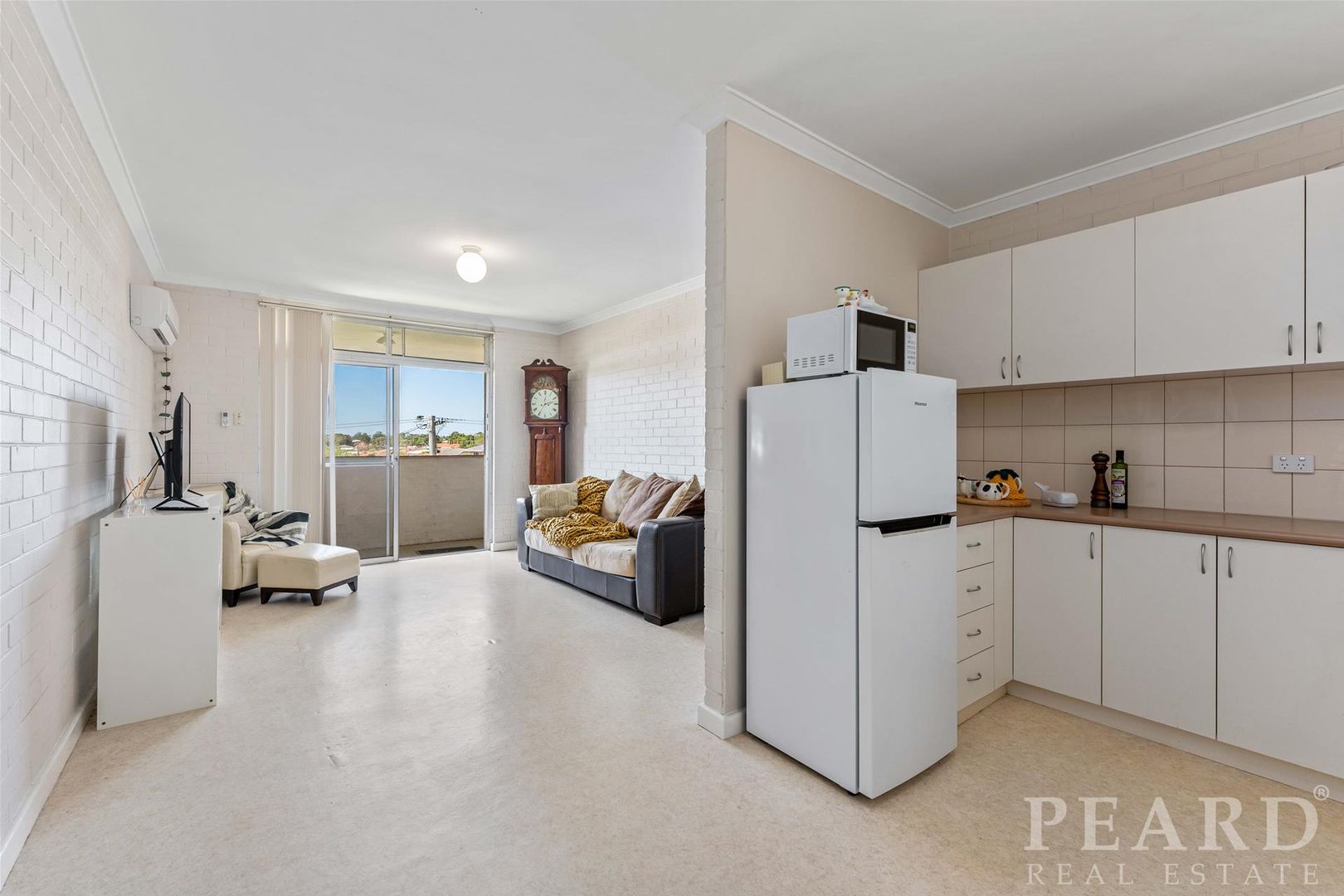 32/26 Golf View Street, Yokine WA 6060, Image 2