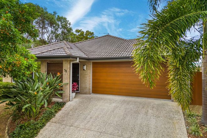 Picture of 19 Surwold Way, LOGANLEA QLD 4131