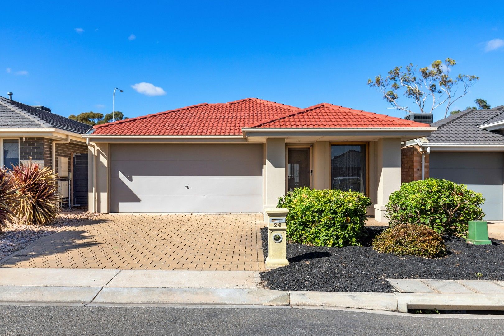 24 Sunderland Crescent, Seaford SA 5169, Image 0