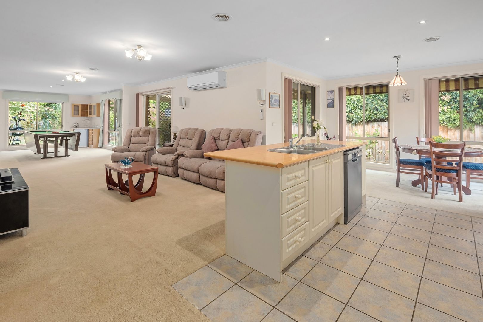 16 Farnham Road, Healesville VIC 3777 Domain