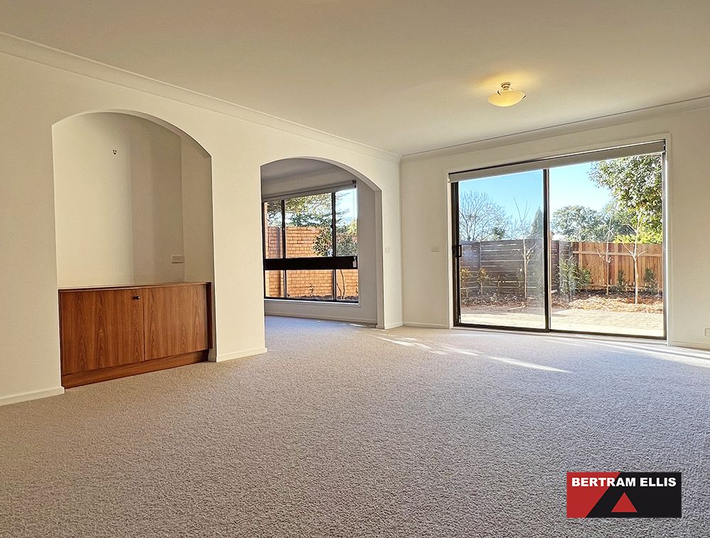 3 bedrooms Townhouse in 5/63 Pearson Street HOLDER ACT, 2611
