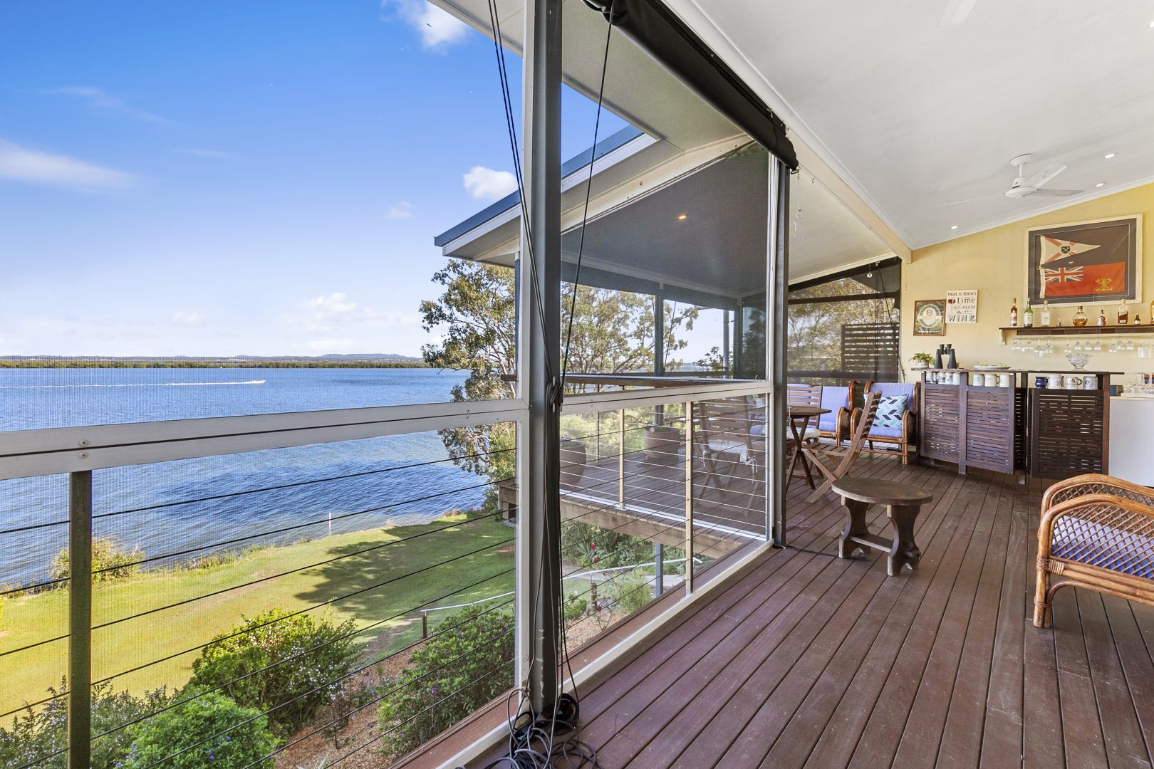 28 Mark Rd, Russell Island QLD 4184, Image 2