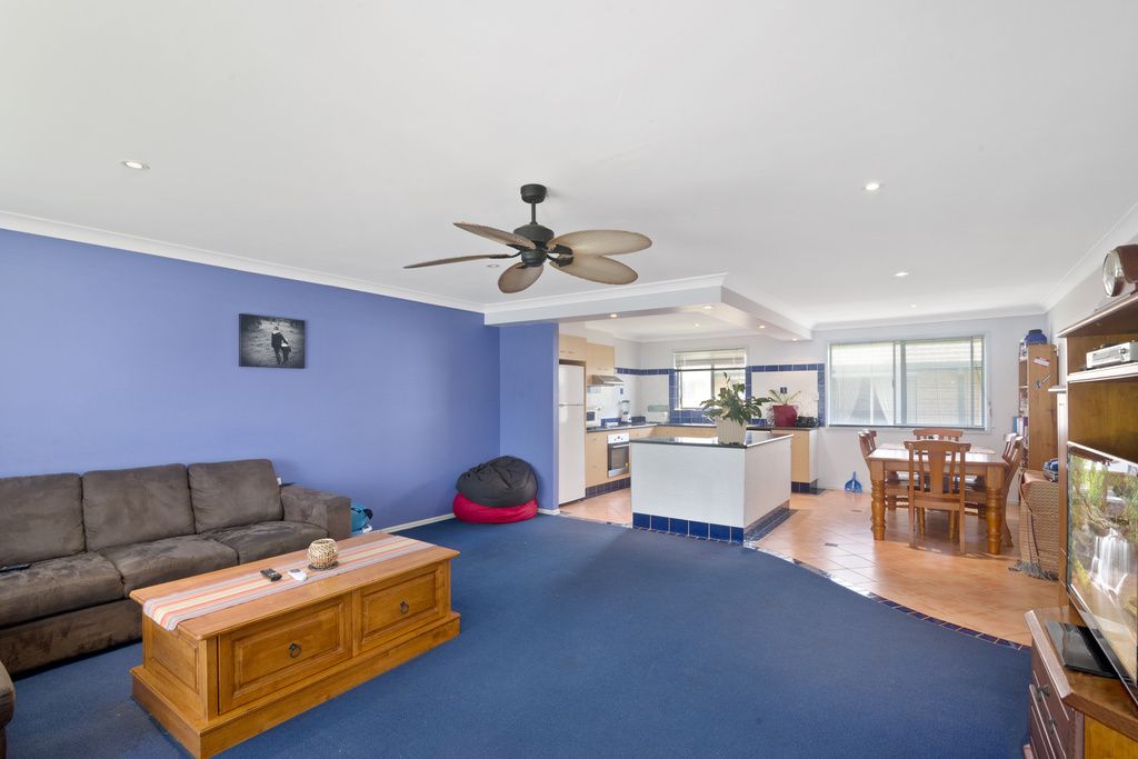 4/5 Jodie Street, Tugun QLD 4224, Image 2