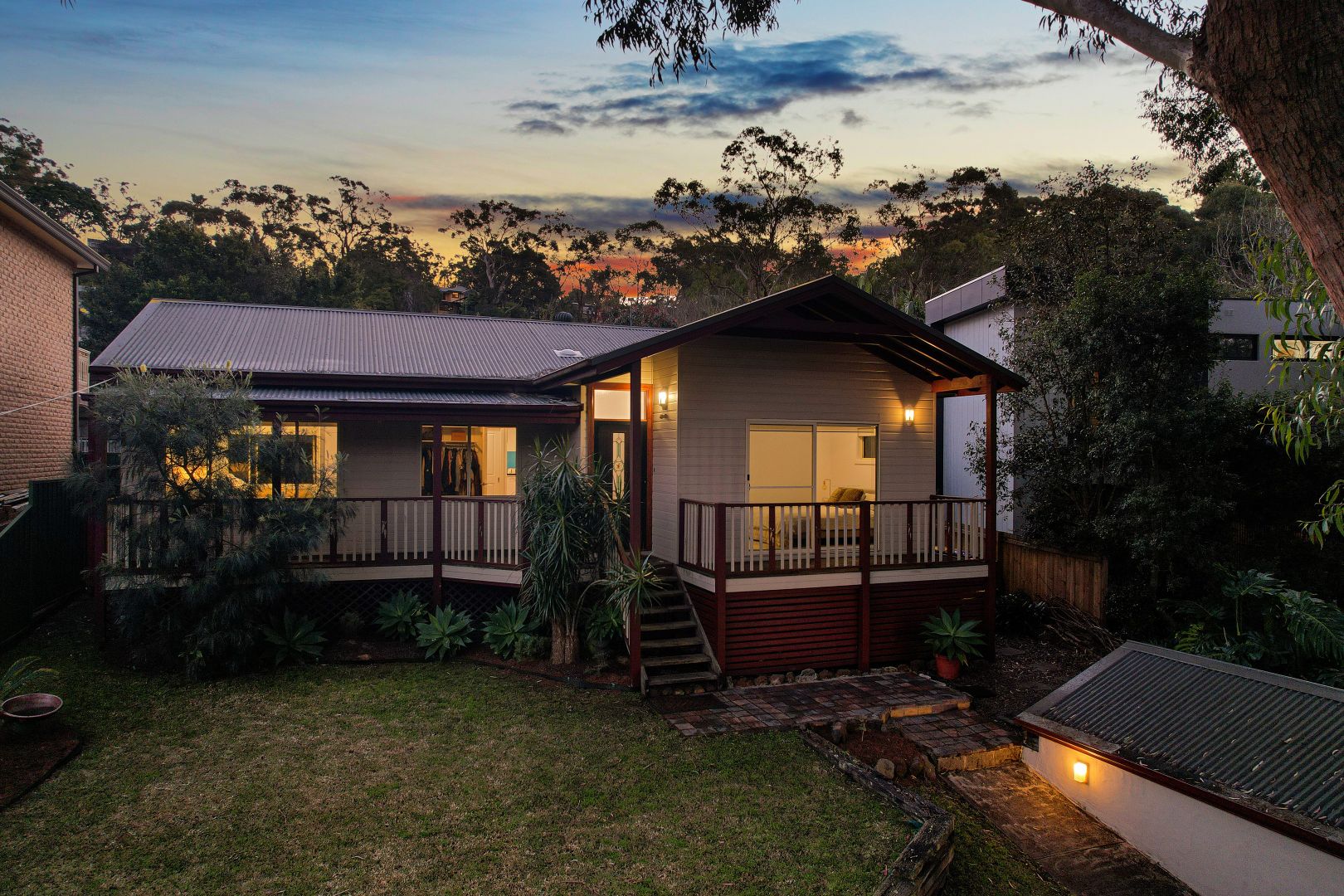 83 Carvers Road, Oyster Bay Property History & Address Research Domain