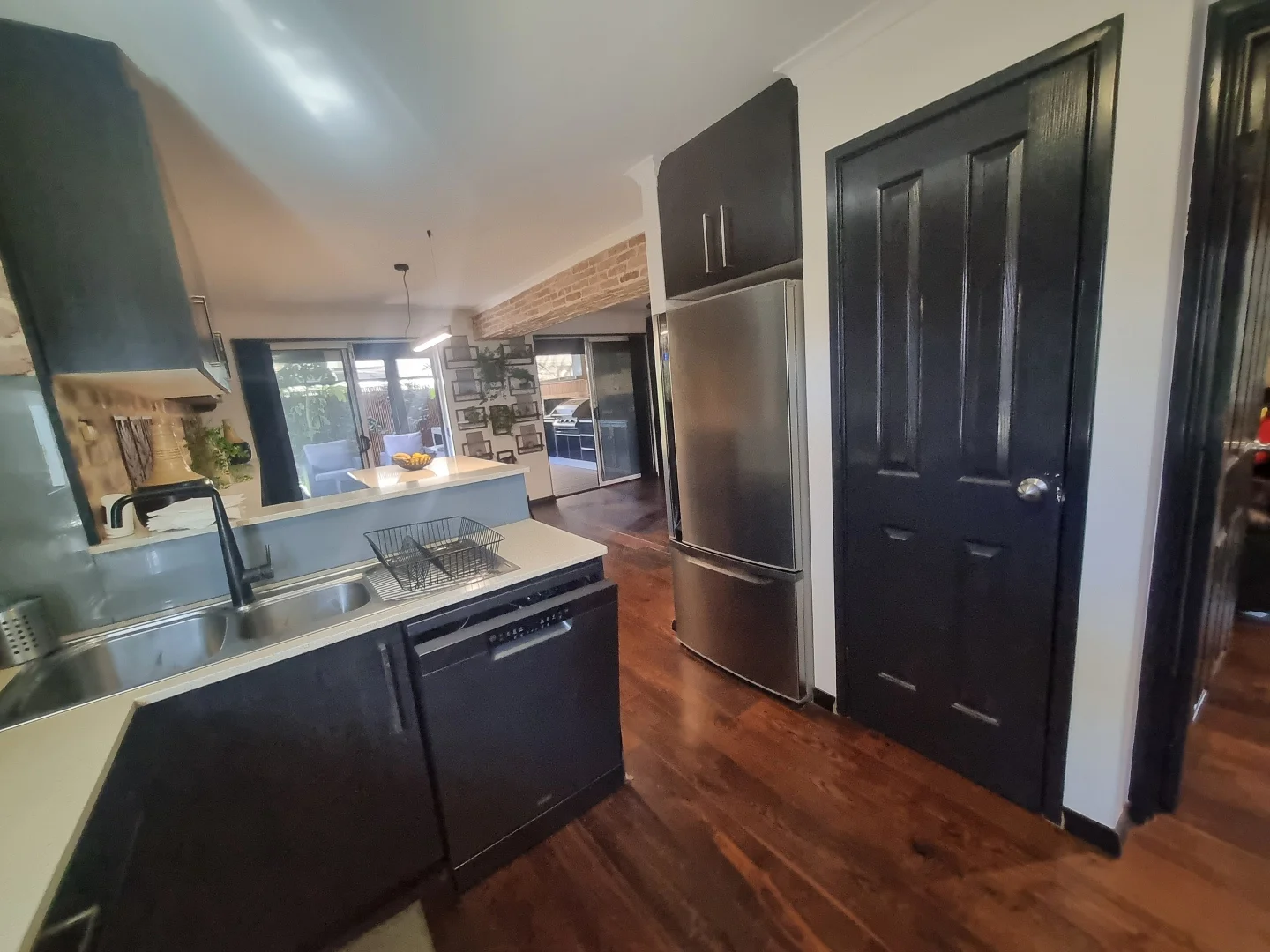 Additional image 14 of 2/13 Eric St, Como WA 6152