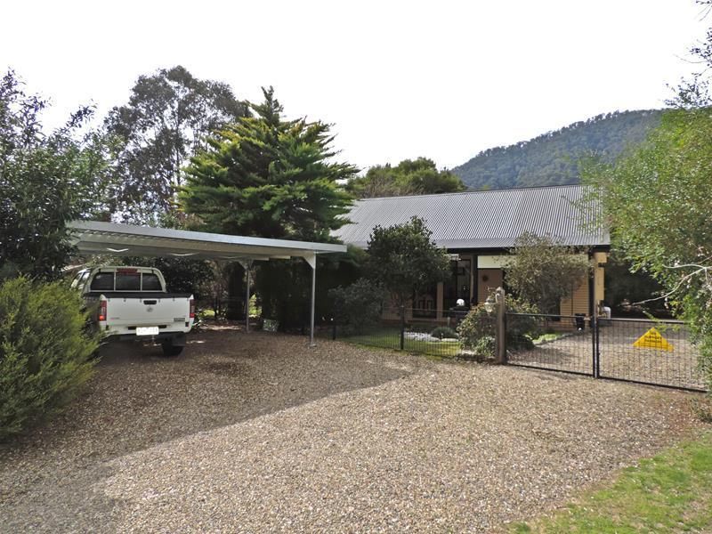 159 Great Alpine Road, Harrietville VIC 3741, Image 1