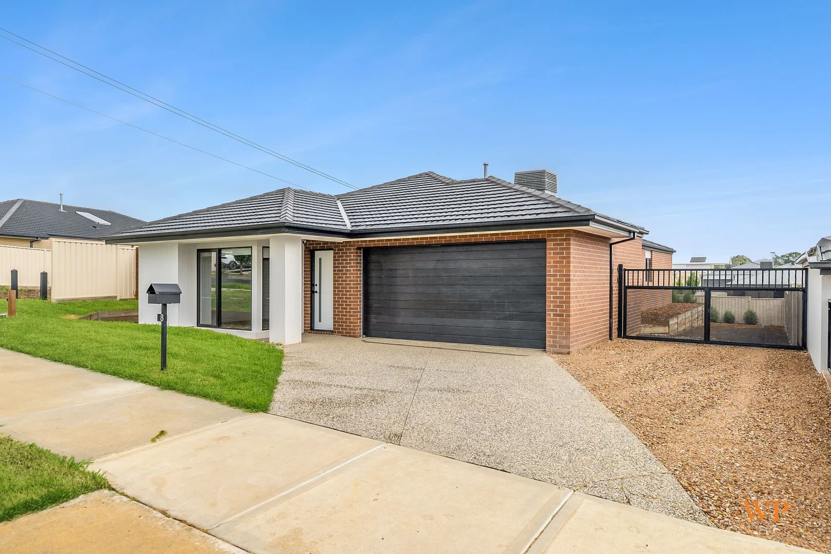 Additional image 2 of 8 Vista Court, Broadford VIC 3658