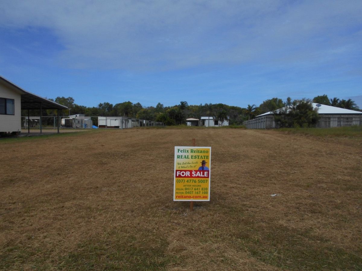 Vacant land in 8 Mistletoe Street, FORREST BEACH QLD, 4850