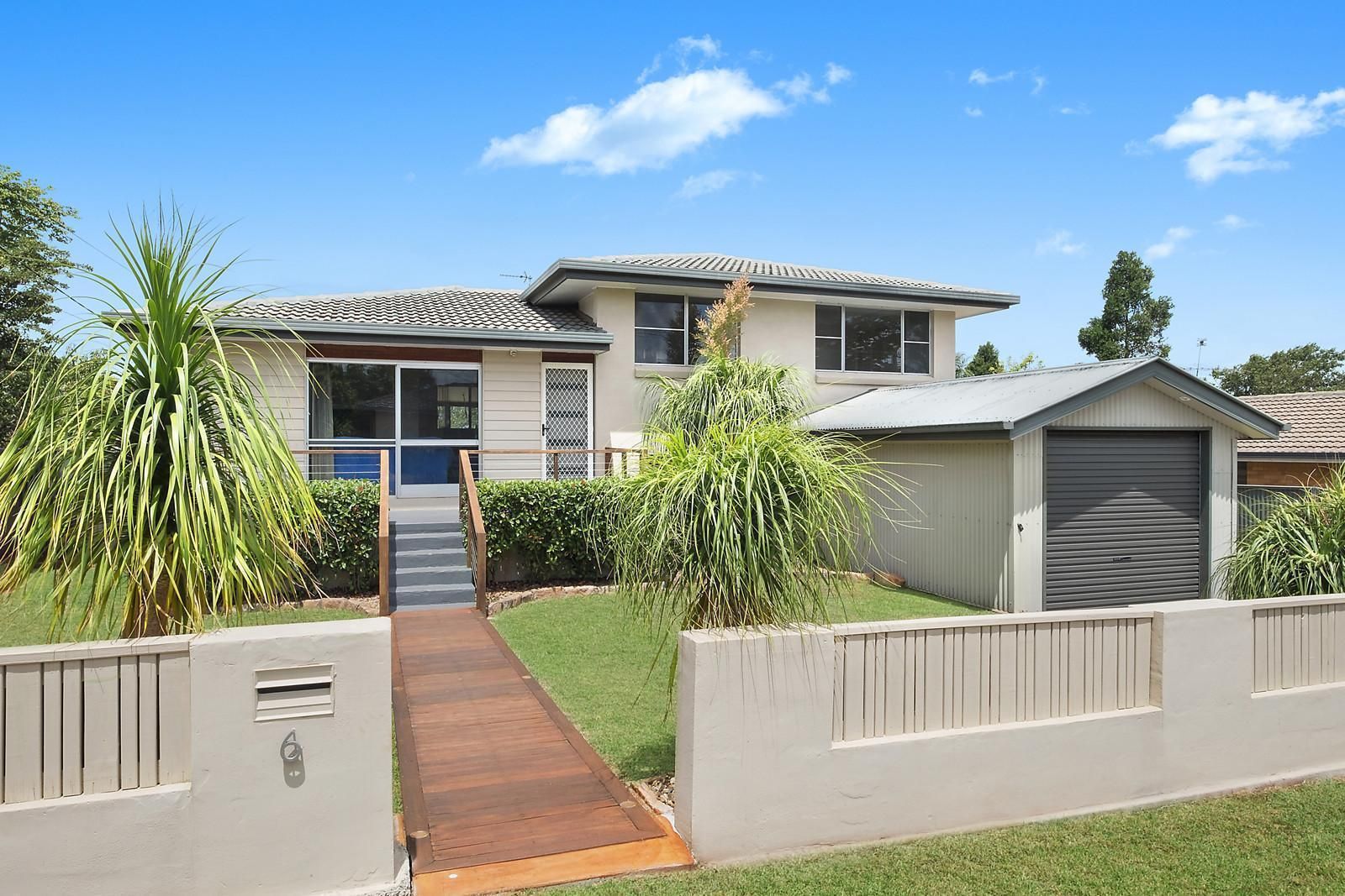 6 Raelyn Street, Centenary Heights QLD 4350, Image 0