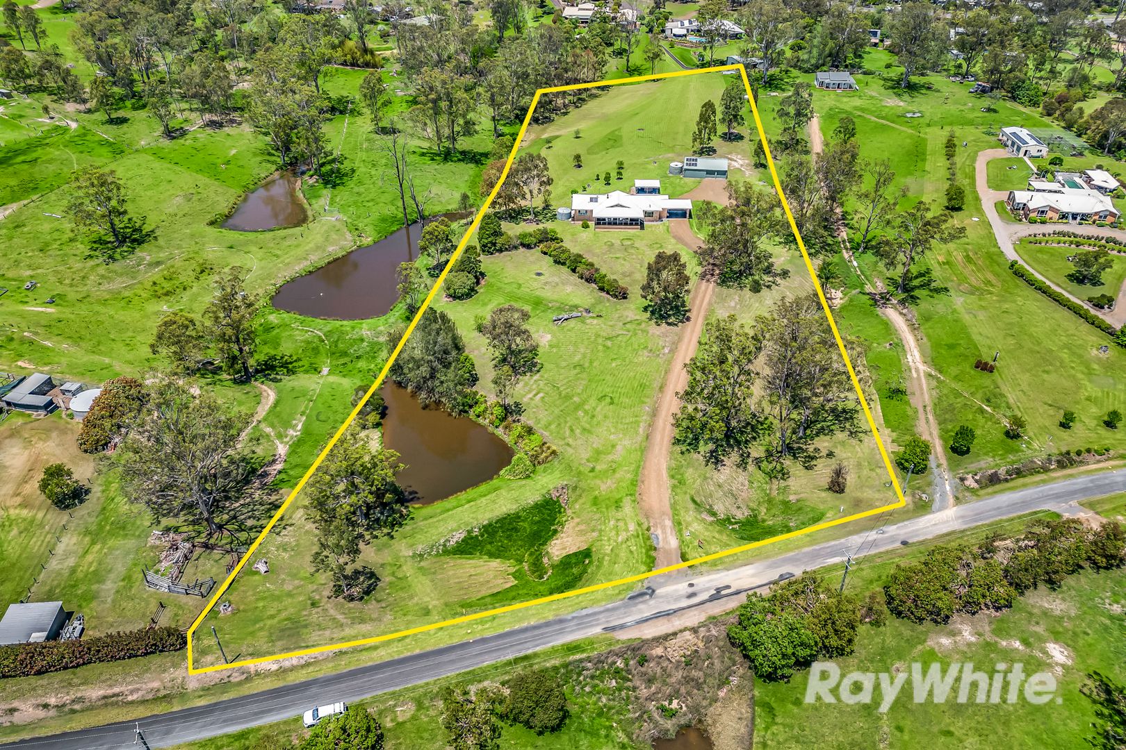 9 Collaroy Avenue, Gloucester NSW 2422, Image 2