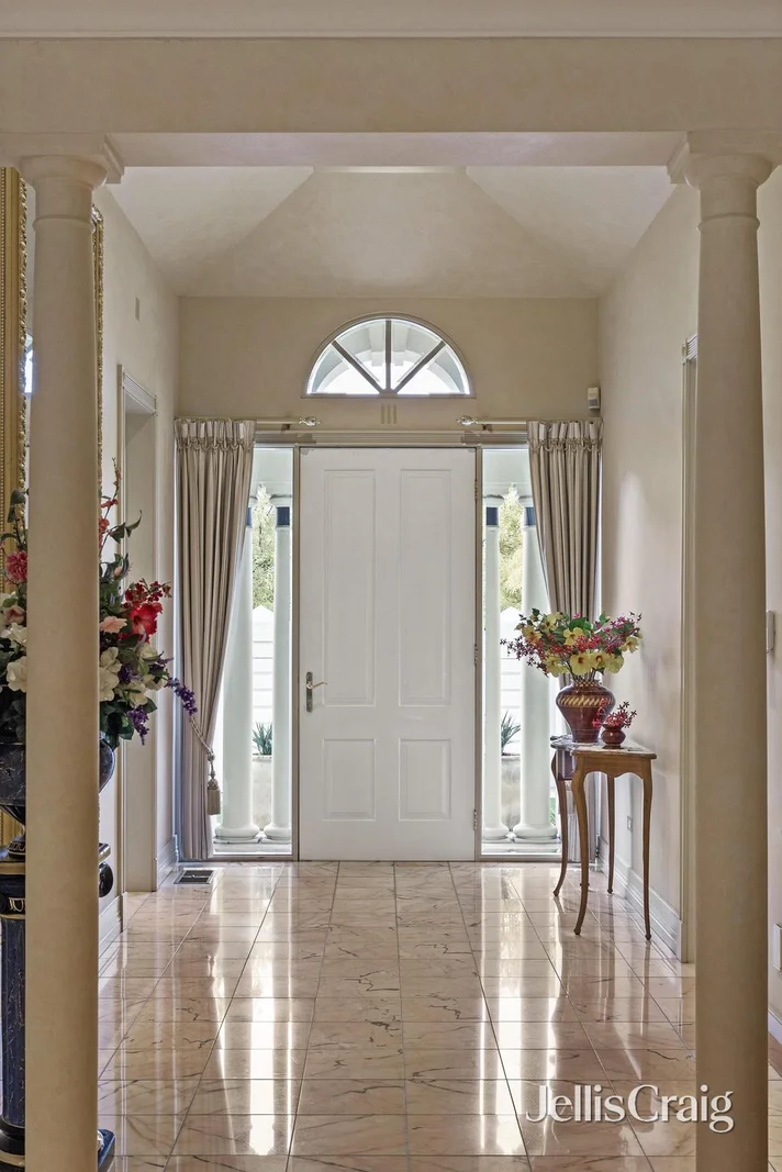 Additional image 3 of 2 Lyric Court, Warranwood VIC 3134