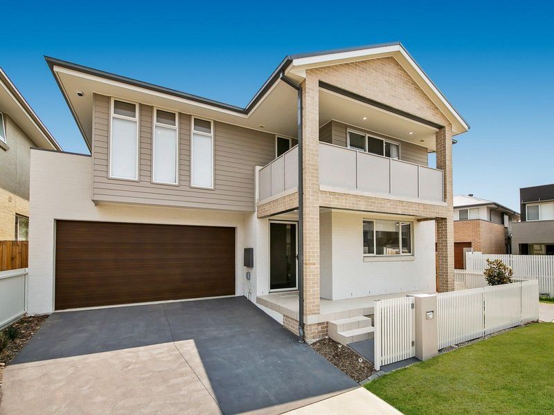 3 bedrooms House in 41 Saxon Lane ROUSE HILL NSW, 2155