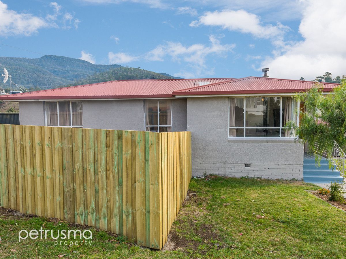 2 Maroubra Circle, Chigwell TAS 7011, Image 1