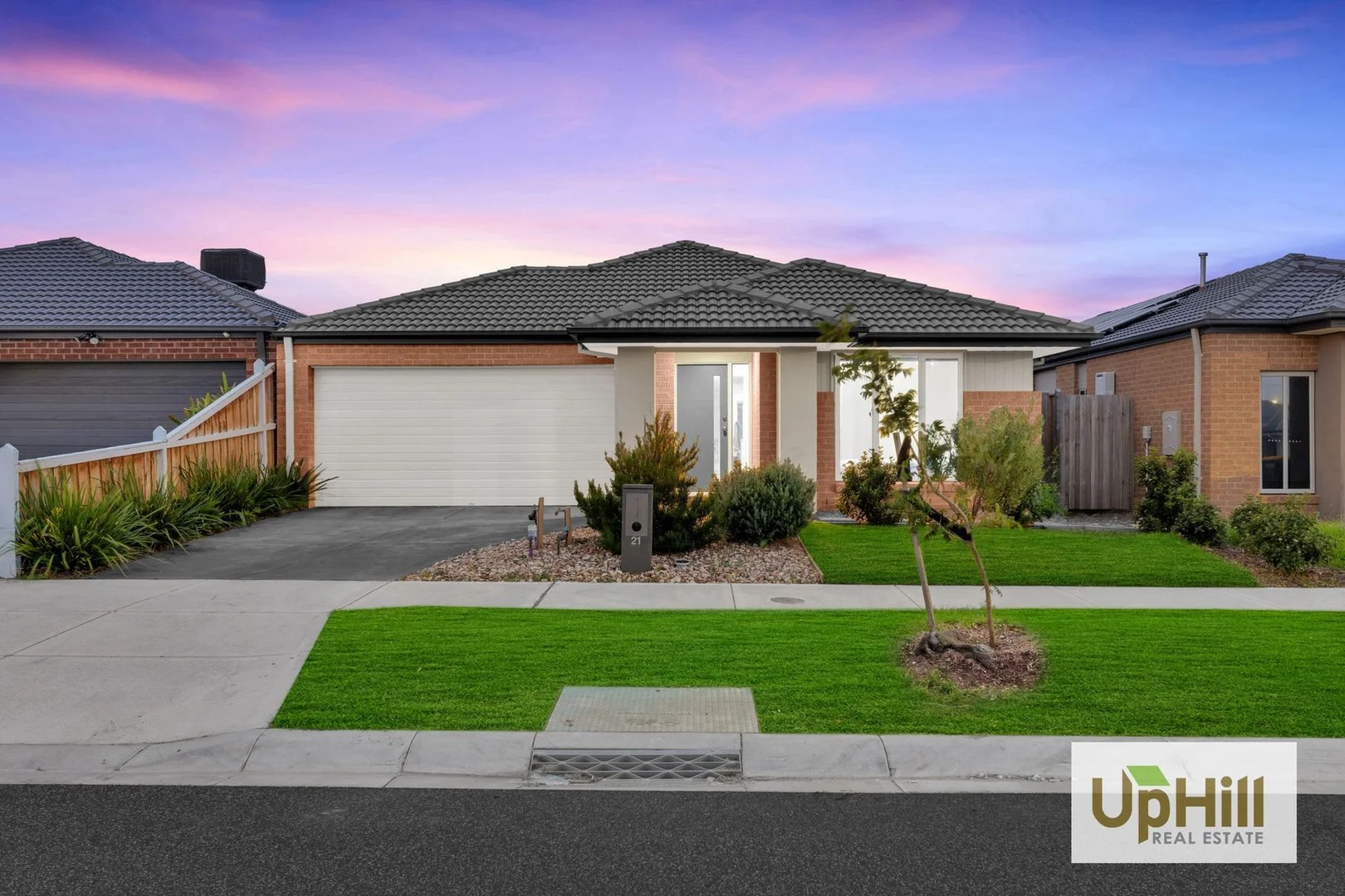 21 Shoveler Street, Clyde North VIC 3978