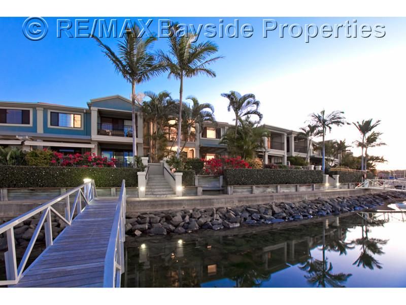 Unit 11 Edgewater, Harbourview Court, RABY BAY QLD 4163, Image 2