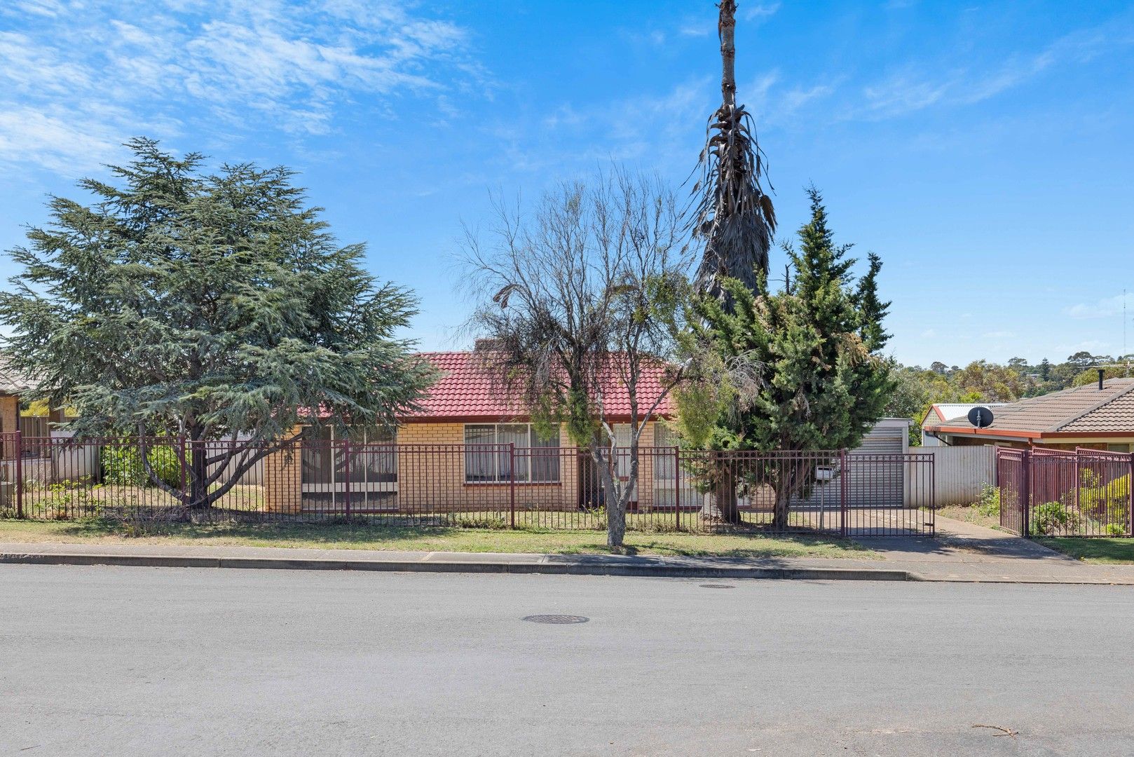 17 Ormiston Road, Morphett Vale SA 5162, Image 0