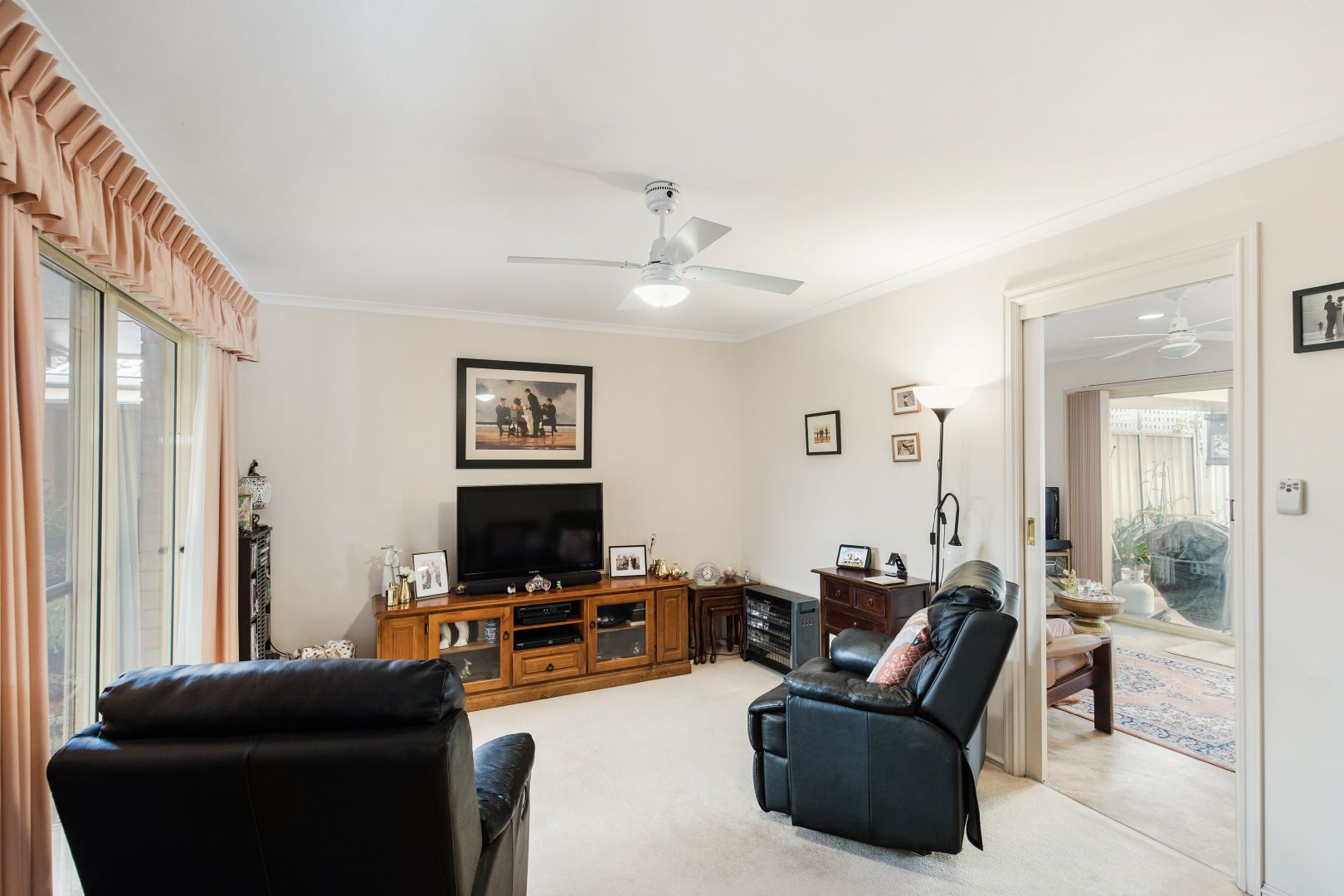 2 St Ives Walk, Paradise SA 5075, Image 2