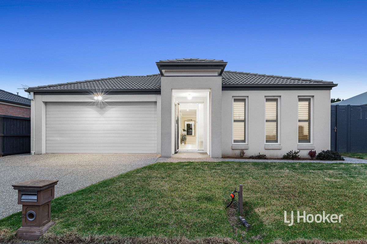 4 bedrooms House in 2 Saffron Place POINT COOK VIC, 3030