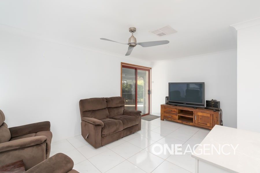 10 CUMMINS DRIVE, San Isidore NSW 2650, Image 2