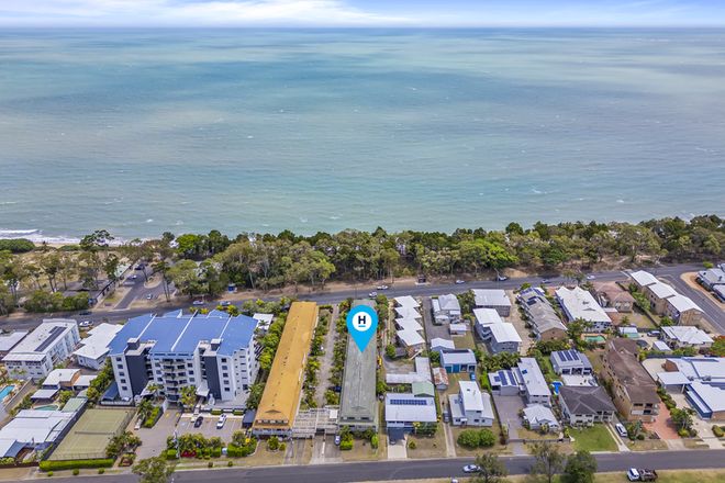 Picture of 6/373 Esplanade, SCARNESS QLD 4655