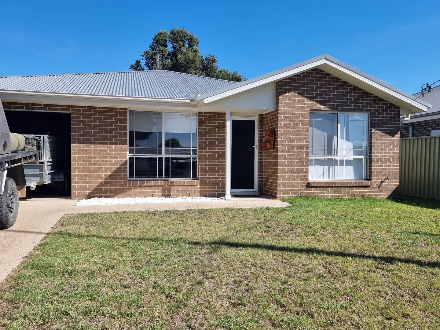 66 South Street, Boorowa NSW 2586 House For Rent 400 Domain