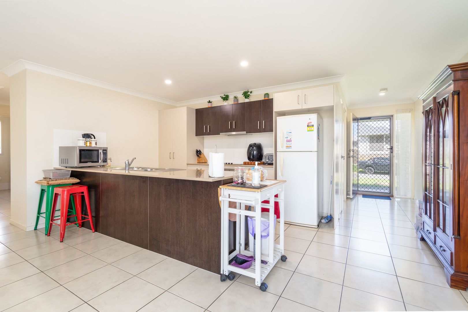 8 Vivian Hancock Drive, North Booval QLD 4304, Image 2