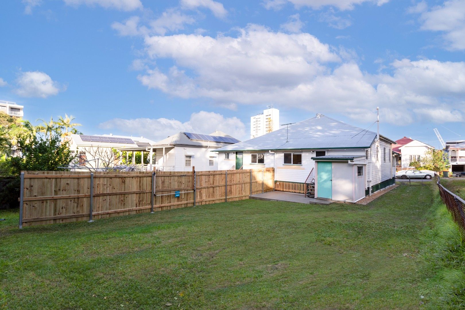 3 bedrooms Apartment / Unit / Flat in 47b Walmsley Street KANGAROO POINT QLD, 4169